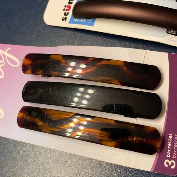 New 3 sets of new barrettes in package - Picture 7 of 7